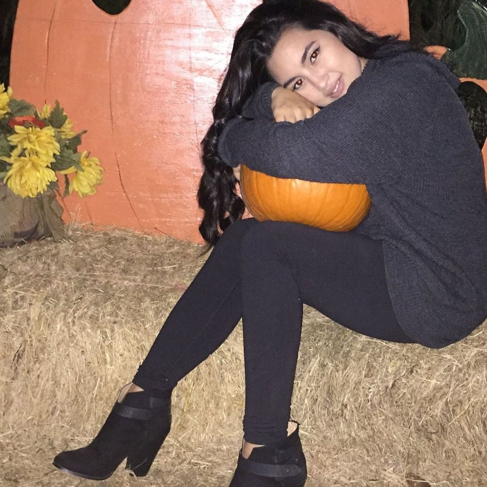 Meet your Posher, Sabrina